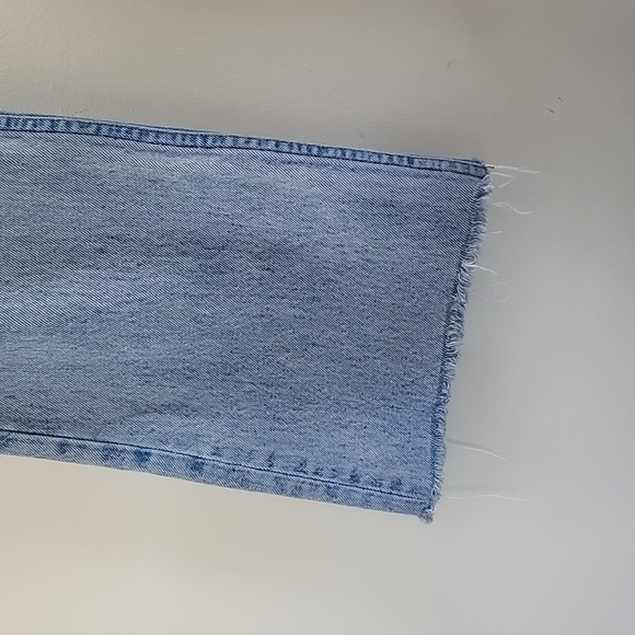 Reformation Mid-Rise Crop Flare Jeans In Sky Blue Size 25 - Picture 9 of 14